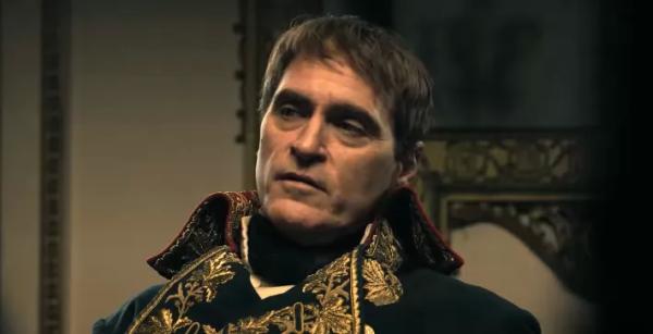 Хоакин Феникс в новом трейлере фильма «Наполеон»