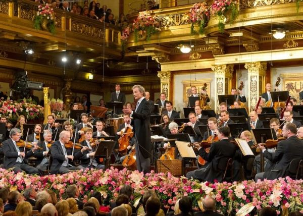 Венский симфонический оркестр назначил двух новых концертмейстеров